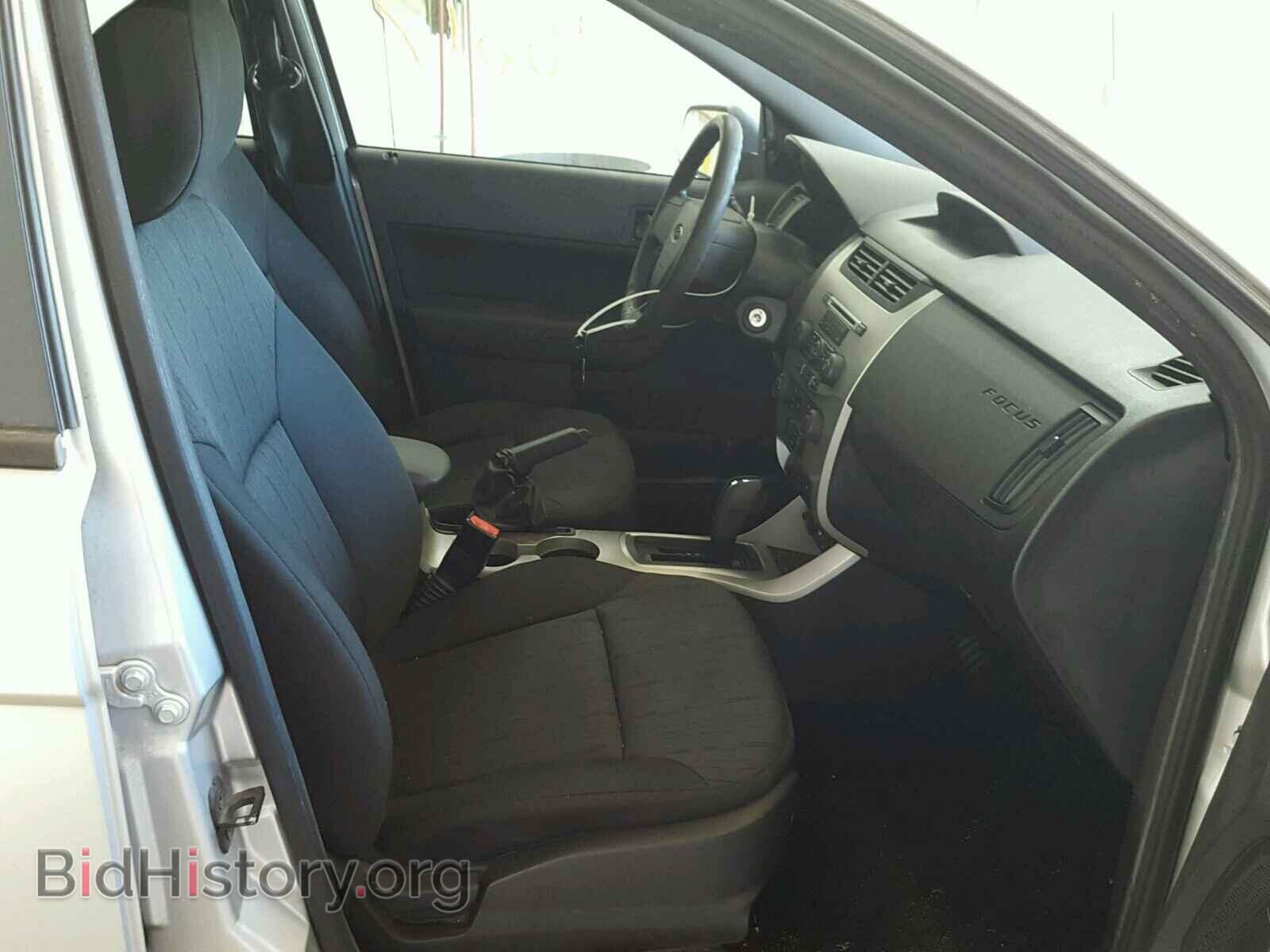 2010 FORD FOCUS - VIN: 1FAHP3FN7AW276196 - Photo 5