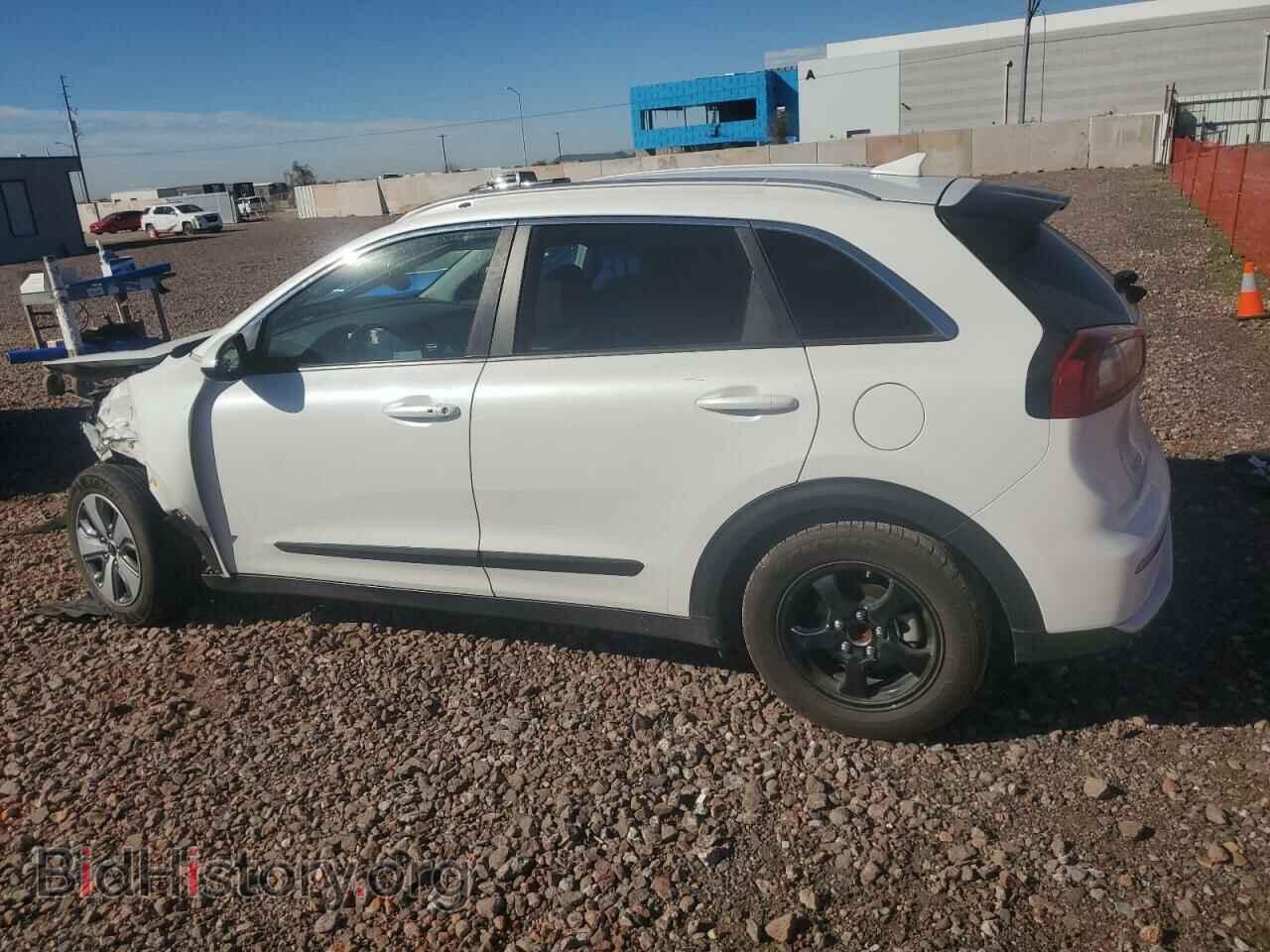 2019 KIA NIRO - VIN: KNDCB3LC9K5244251 - Фото 2