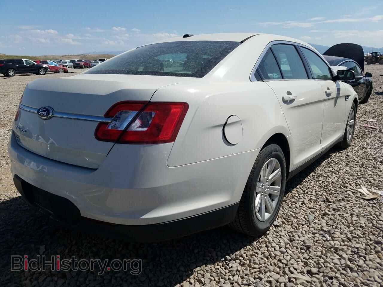 2011 FORD TAURUS - VIN: 1FAHP2DW0BG147203 - Фото 4