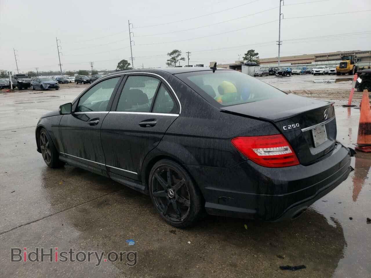 2014 MERCEDES-BENZ C-CLASS - VIN: WDDGF4HB9EA965053 - Фото 2