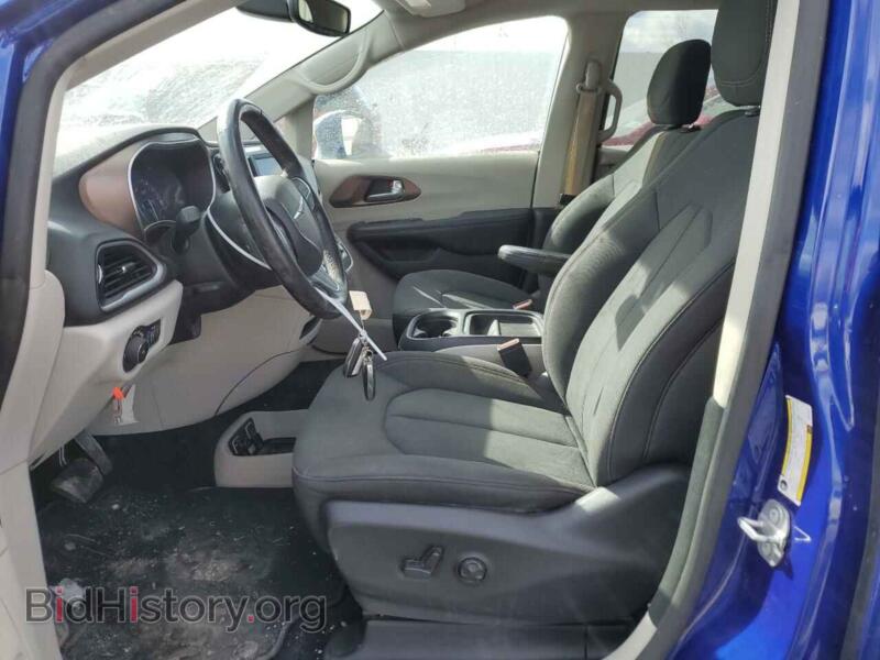 2019 Chrysler PACIFICA (VIN 2C4RC1FG9KR556213) — photo 7 of 13