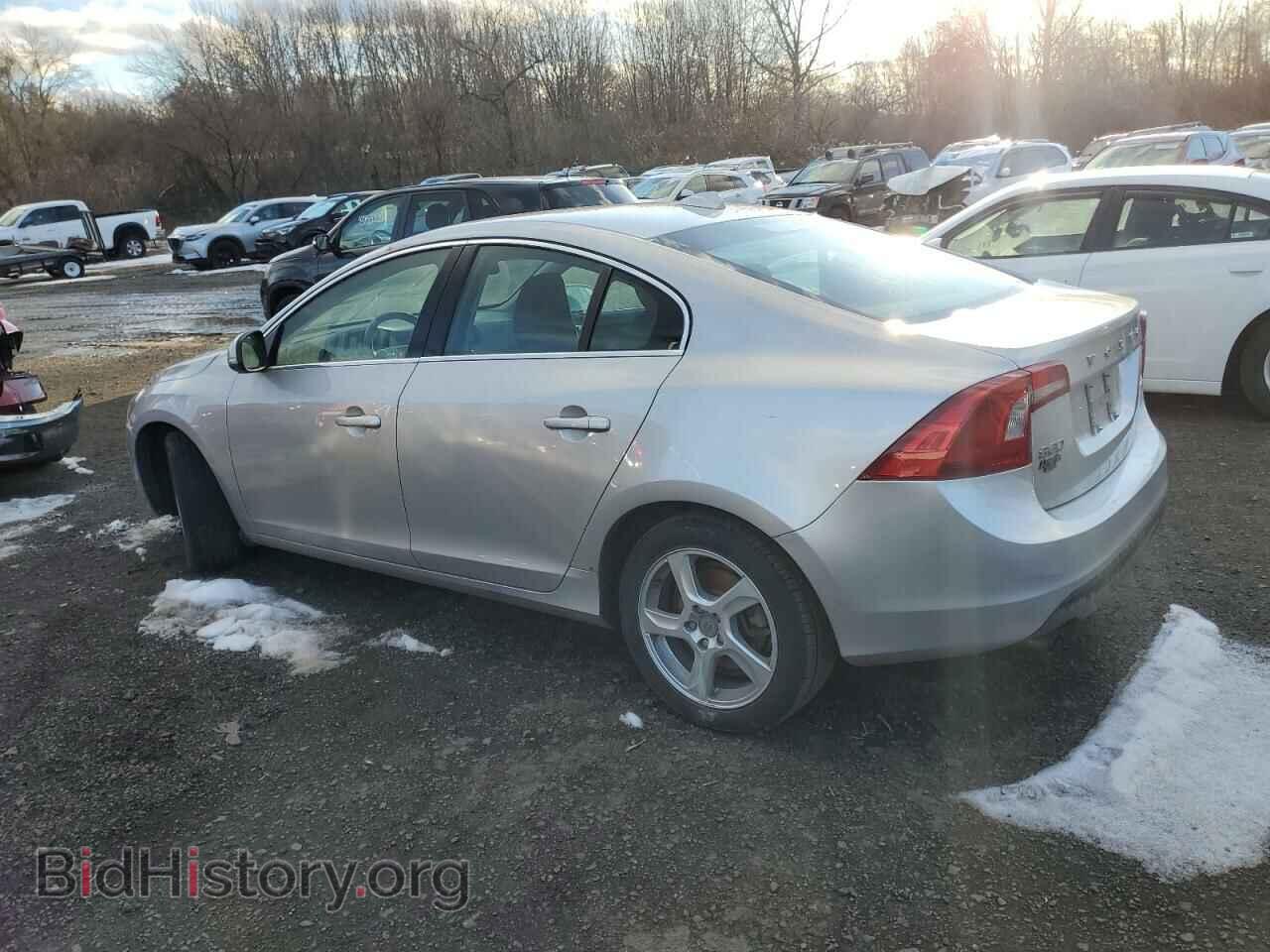 2012 VOLVO S60 - VIN: YV1622FS1C2135788 - Фото 2