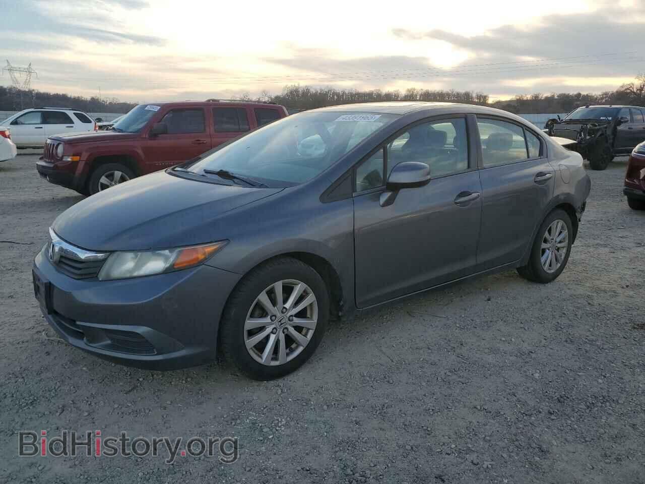 Фотография 19XFB2F95CE348880 - HONDA CIVIC 2012