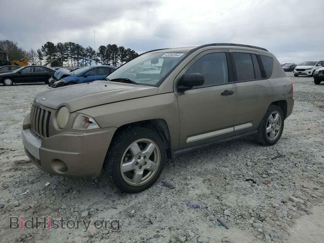 Фотография 1J8FT57W37D121304 - JEEP COMPASS 2007