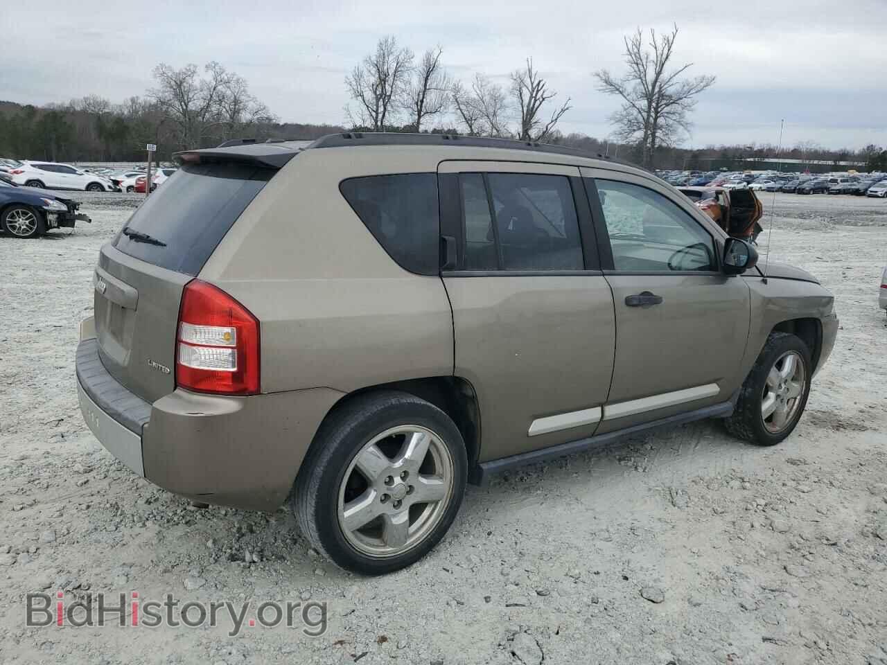 2007 JEEP COMPASS - VIN: 1J8FT57W37D121304 - Фото 3