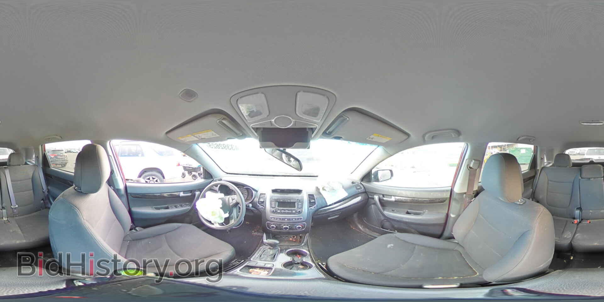 2015 KIA SORENTO - VIN: 5XYKTCA60FG603781 - Фото 13