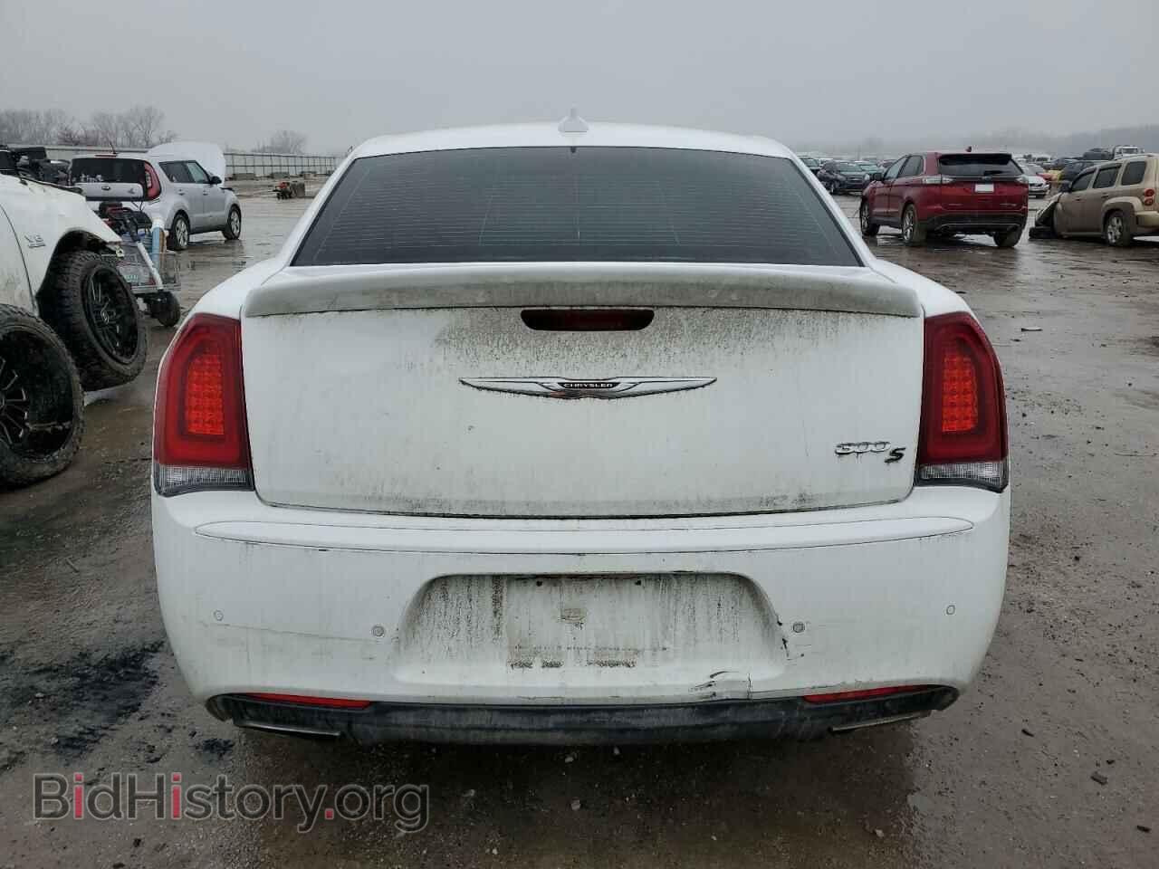 2018 CHRYSLER 300 - VIN: 2C3CCABG5JH269665 - Фото 6