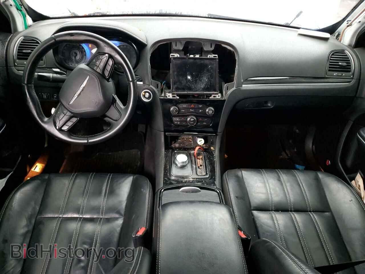 2018 CHRYSLER 300 - VIN: 2C3CCABG5JH269665 - Фото 8