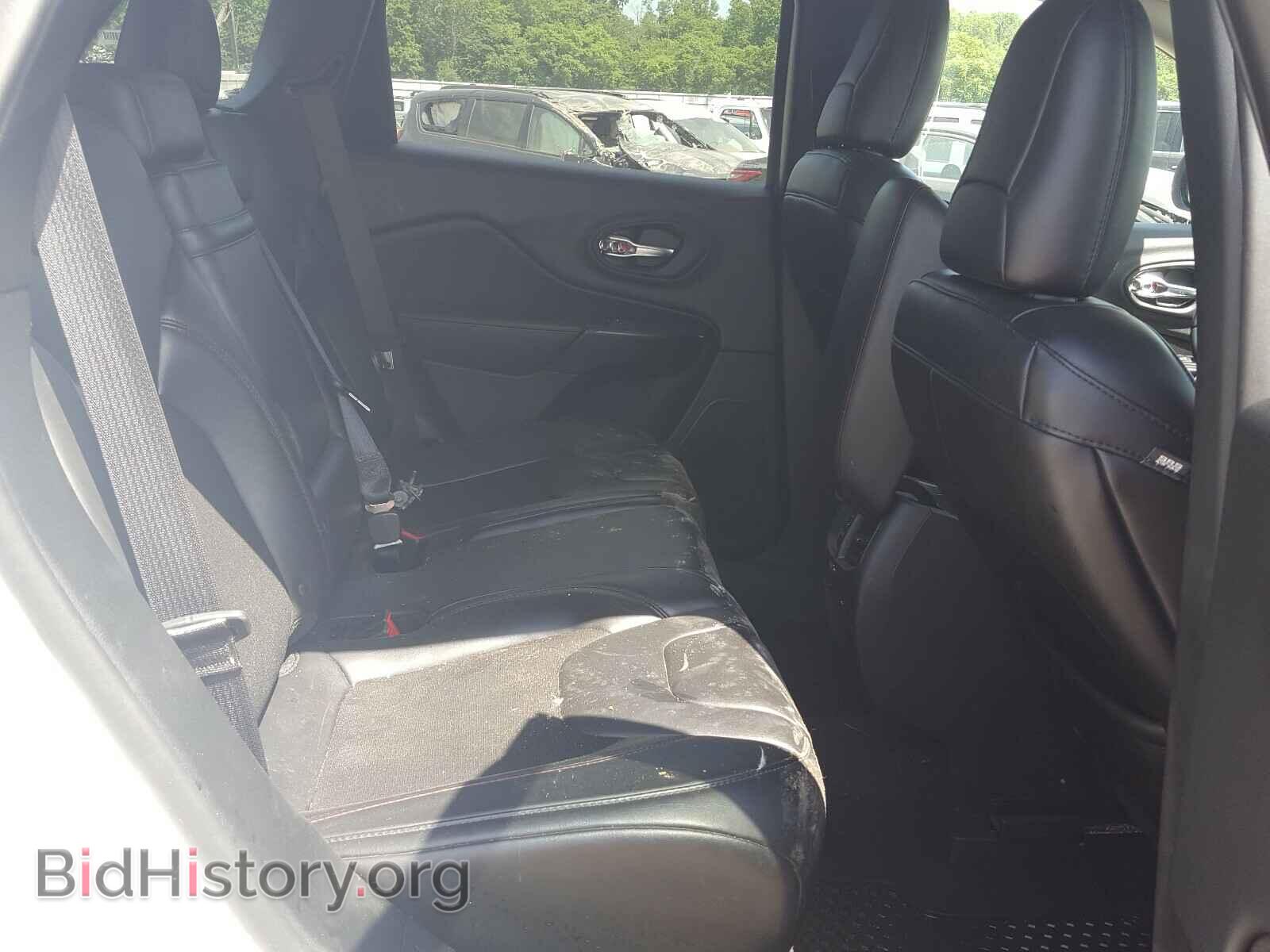 2019 JEEP CHEROKEE - VIN: 1C4PJMBX6KD298420 - Фото 6