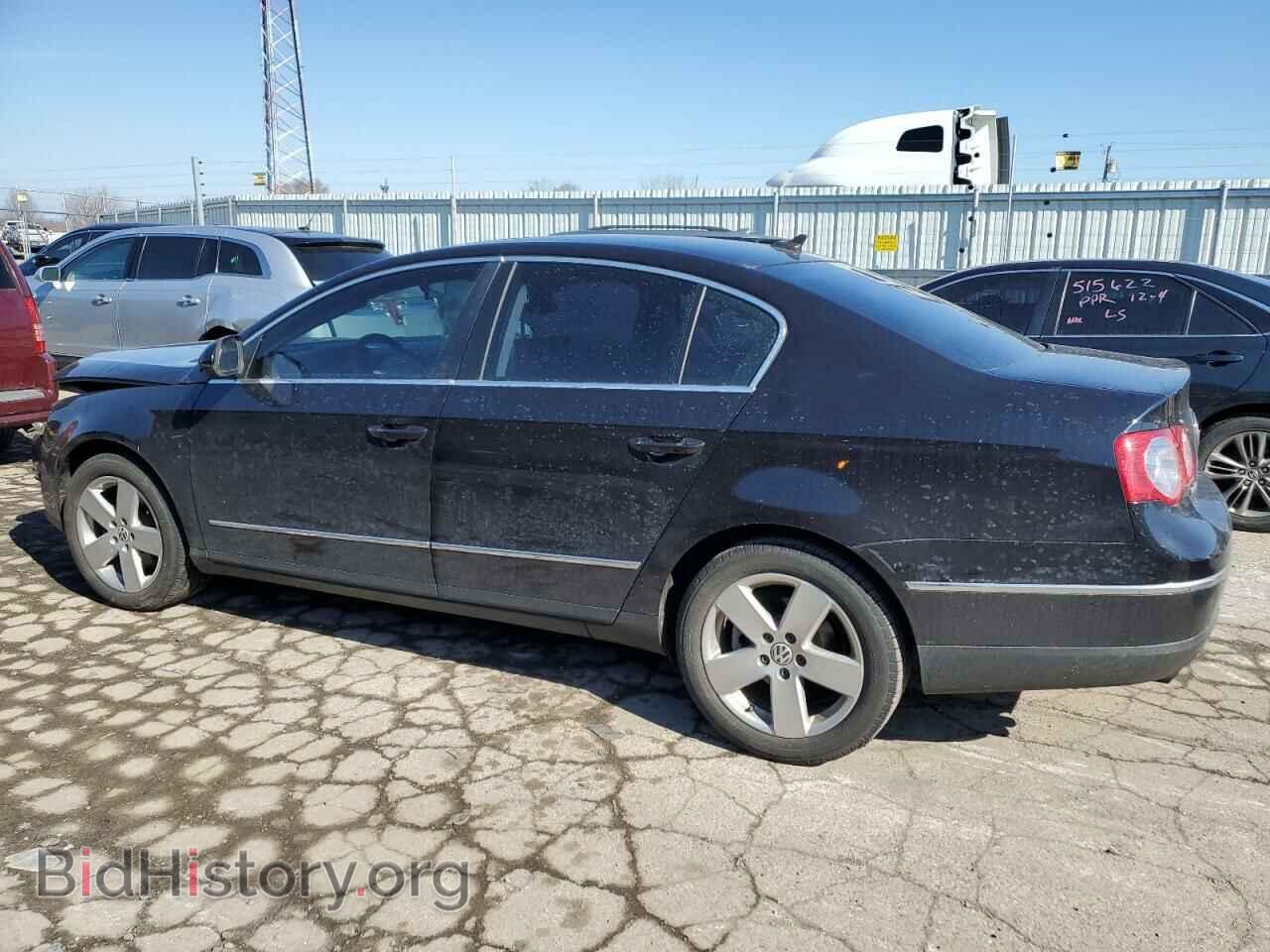 2009 VOLKSWAGEN PASSAT - VIN: WVWJK73C69P038043 - Фото 2