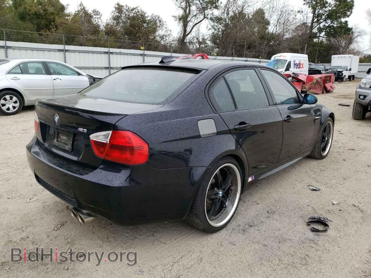 2008 BMW M3 - VIN: WBSVA93518E216185 - Фото 3