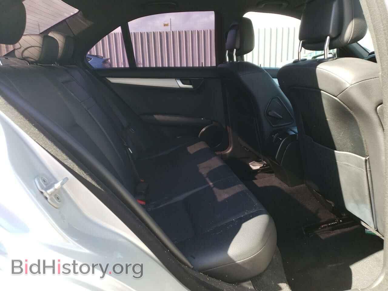 2013 MERCEDES-BENZ C-CLASS - VIN: WDDGF4HB2DA806292 - Фото 10