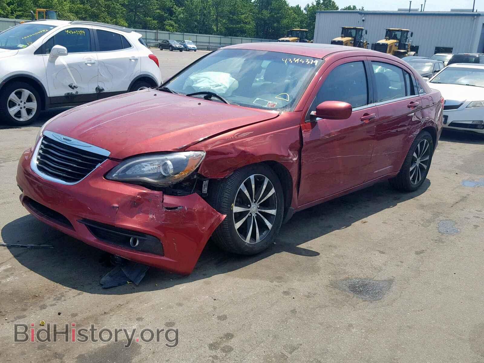2014 CHRYSLER 200 - VIN: 1C3CCBCG2EN153146 - Photo 2