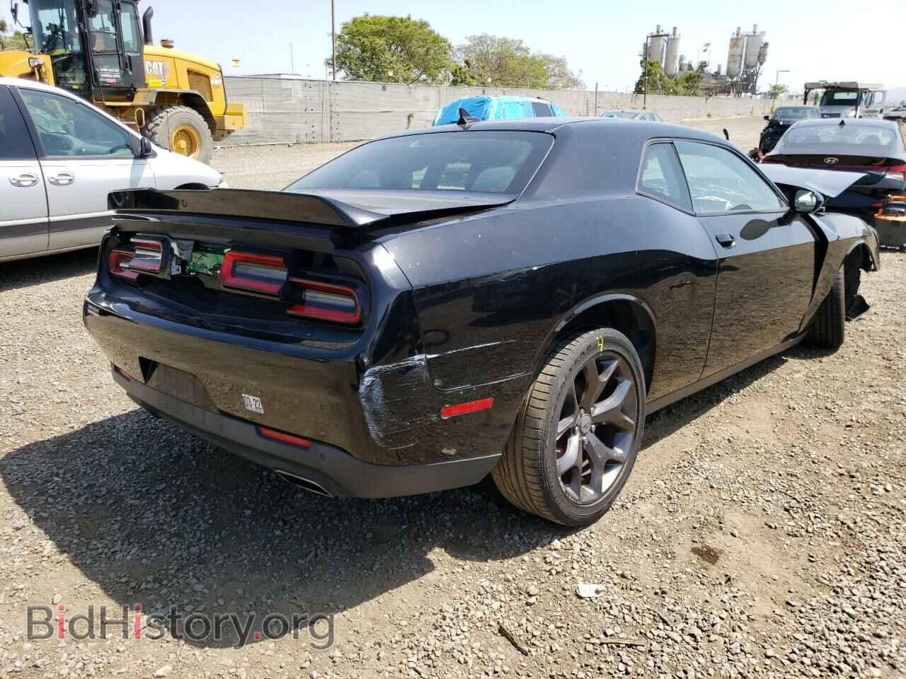 2018 DODGE CHALLENGER - VIN: 2C3CDZAG6JH131422 - Фото 4