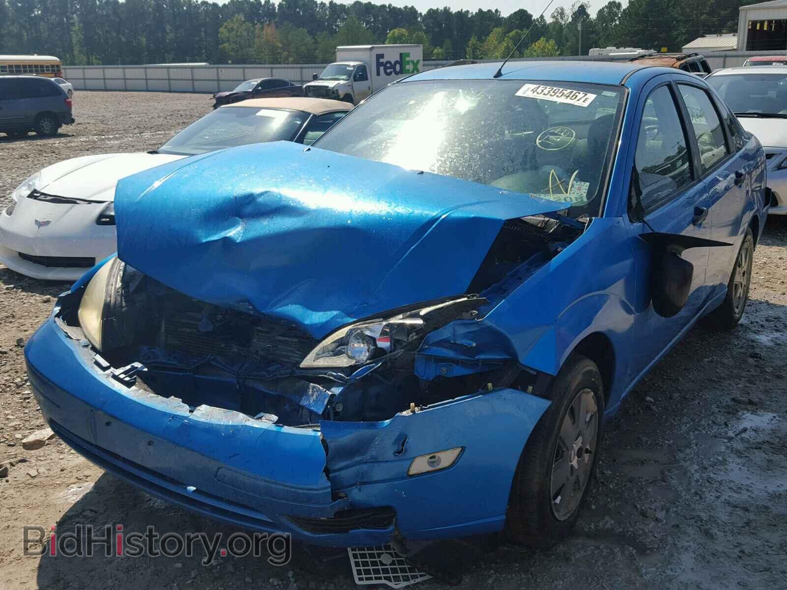 2007 FORD FOCUS - VIN: 1FAFP34N47W201684 - Фото 2