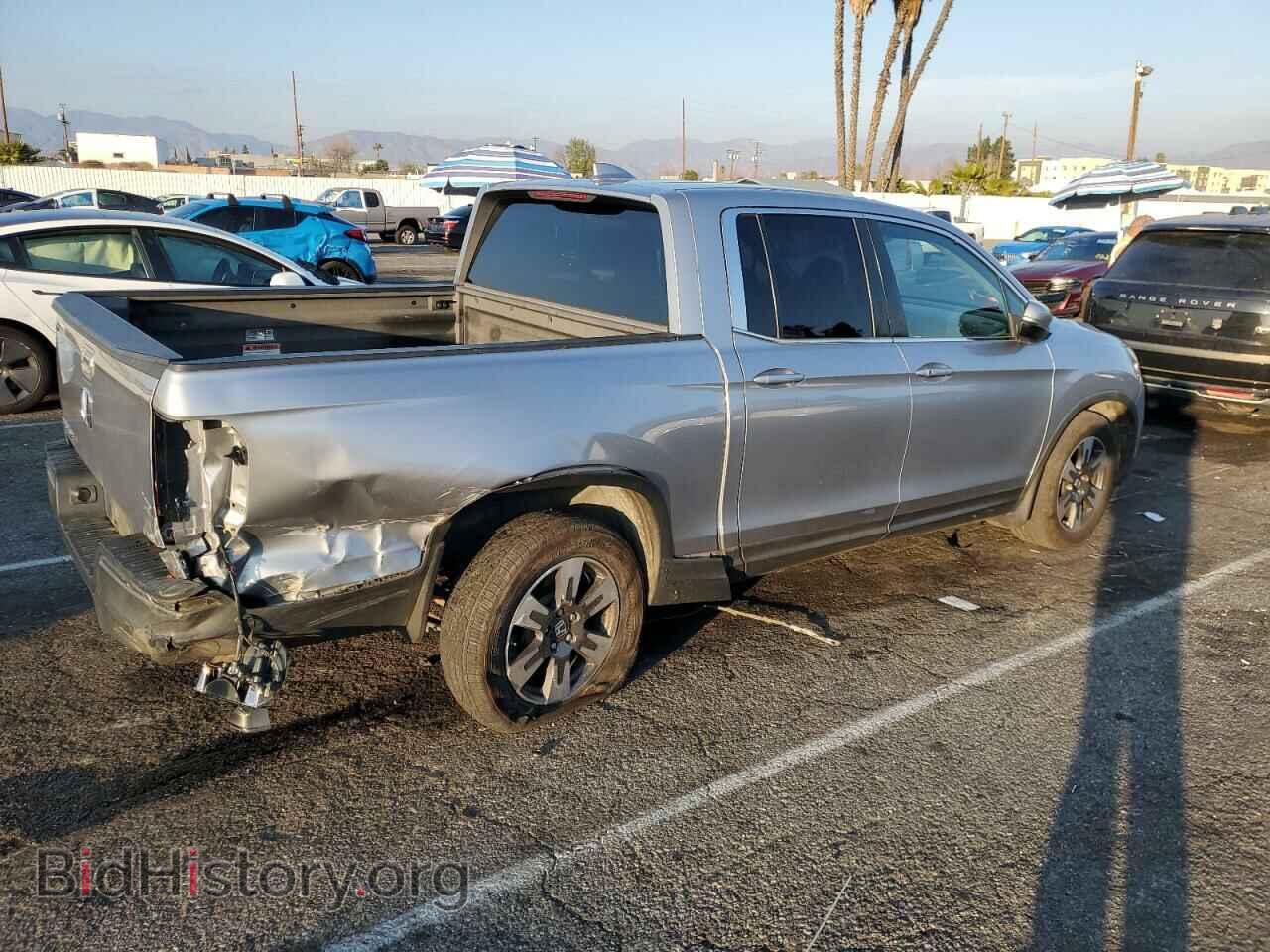 2017 HONDA RIDGELINE - VIN: 5FPYK2F57HB011450 - Фото 3