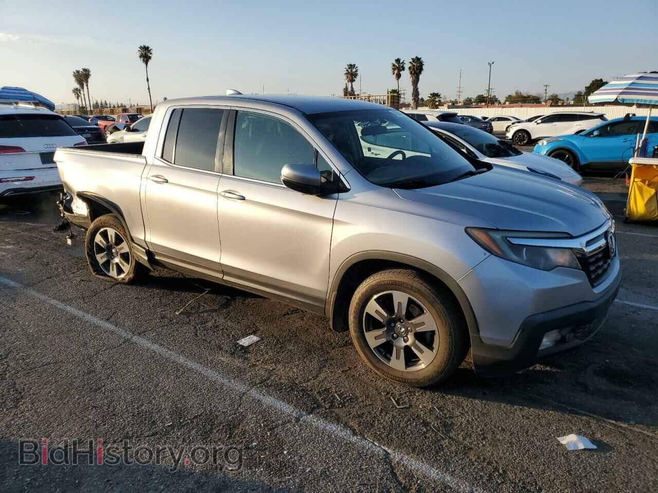 2017 HONDA RIDGELINE - VIN: 5FPYK2F57HB011450 - Фото 4