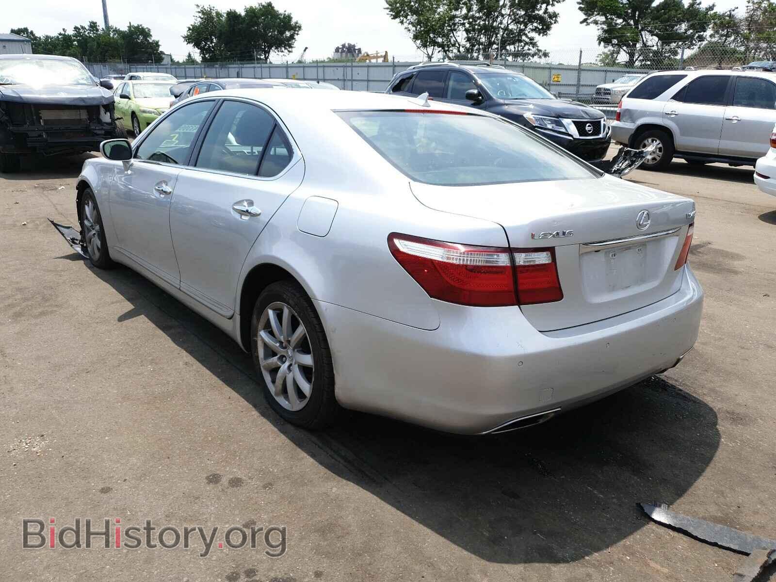 2007 LEXUS LS460 - VIN: JTHBL46F975013845 - Фото 3