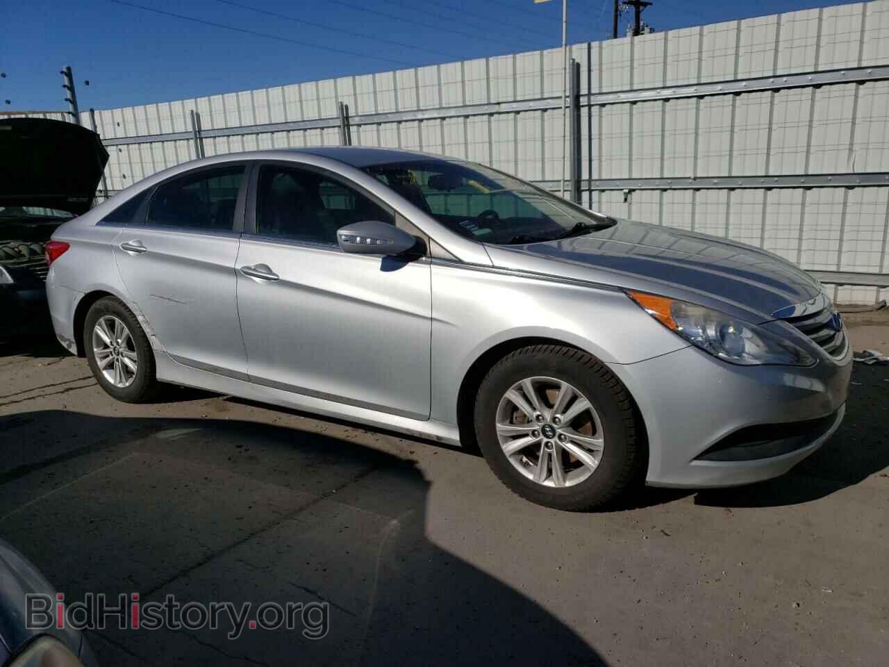 2014 HYUNDAI SONATA - VIN: 5NPEB4AC9EH857556 - Фото 4