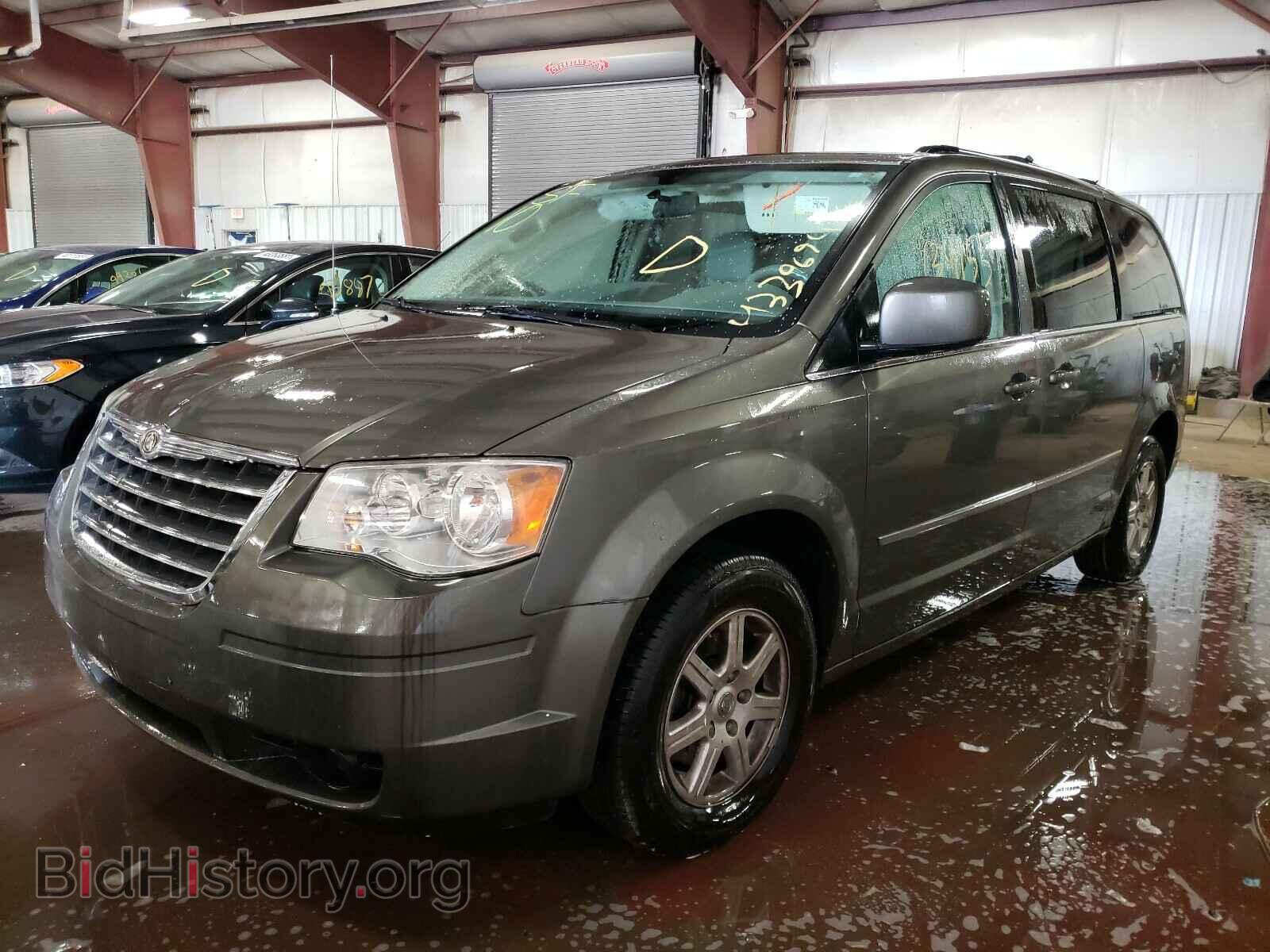 2010 CHRYSLER MINIVAN - VIN: 2A4RR5D12AR386936 - Фото 2