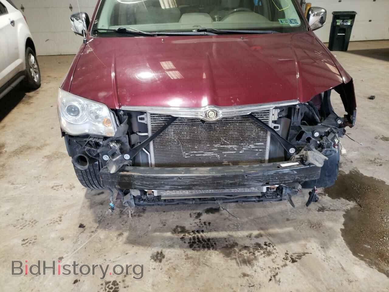 2009 CHRYSLER MINIVAN - VIN: 2A8HR64X29R604292 - Фото 9