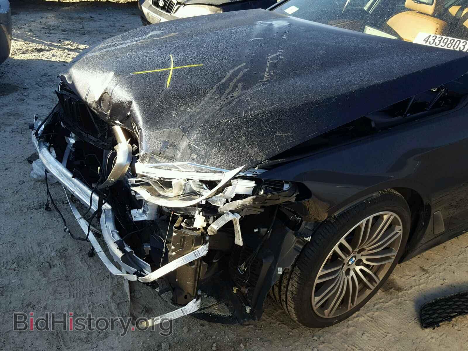 2018 BMW M5 - VIN: WBAJB9C55JG464093 - Фото 9
