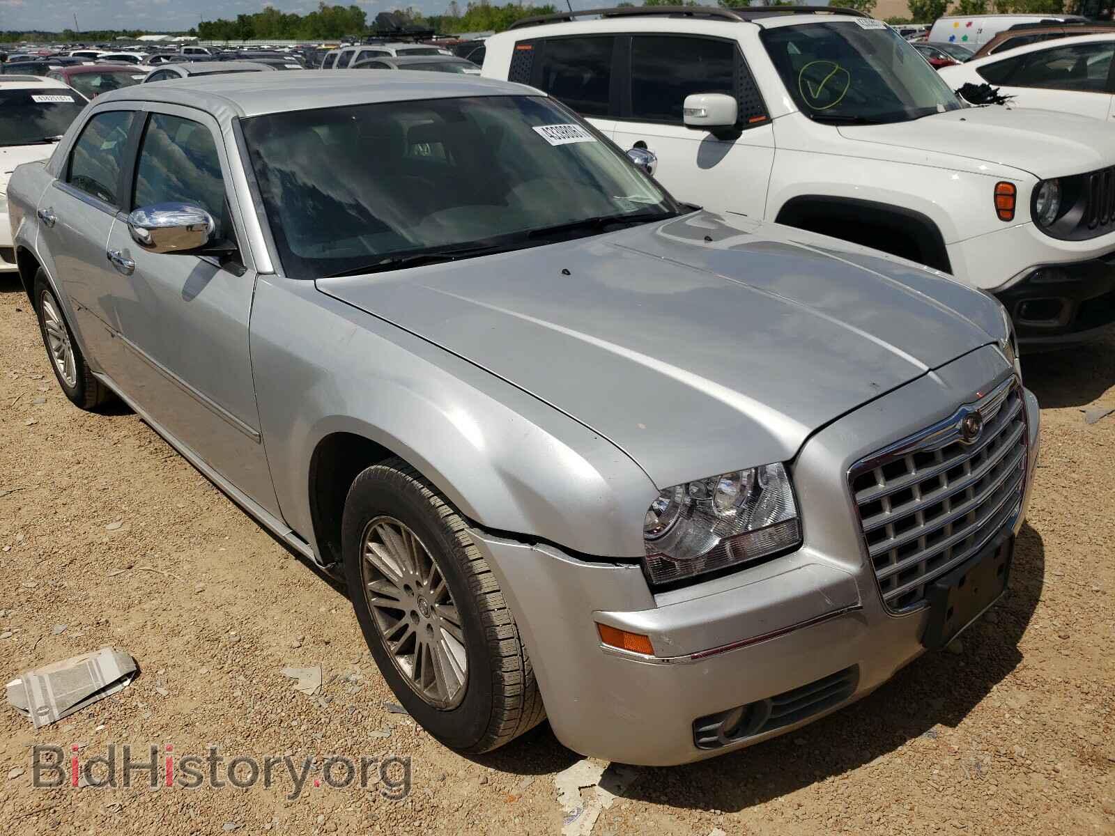 Photo 2C3CA5CV7AH195580 - CHRYSLER 300 2010