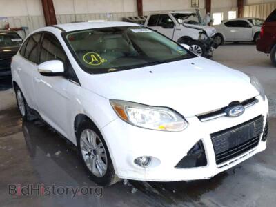 2012 Ford FOCUS Focus SEL, белый — VIN 1FAHP3H27CL312220, Copart