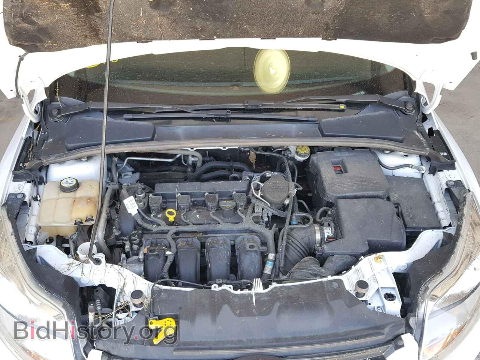 2012 Ford FOCUS (VIN 1FAHP3H27CL312220) — photo 7 of 10
