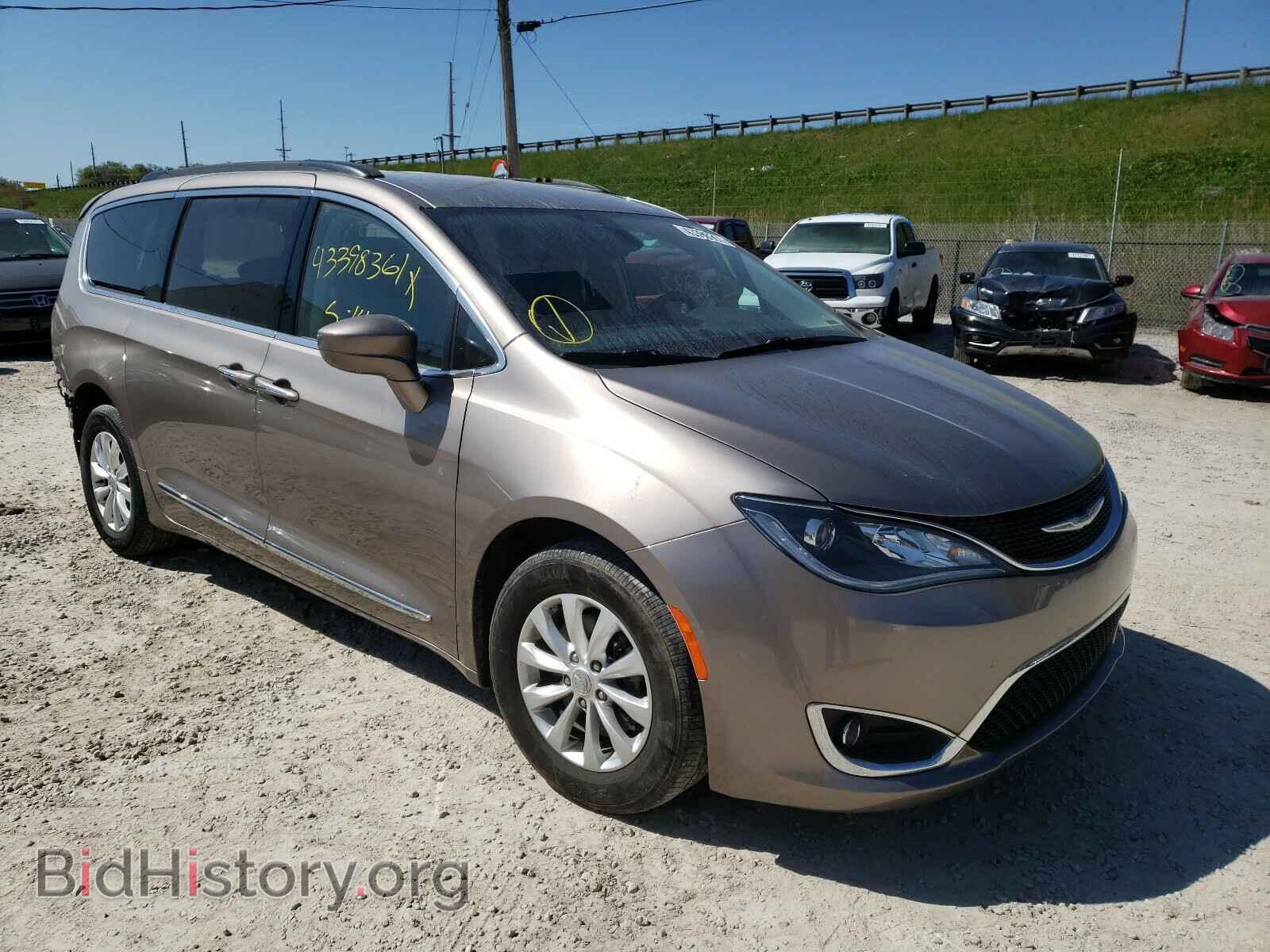 Фотография 2C4RC1BG6HR704347 - CHRYSLER PACIFICA 2017