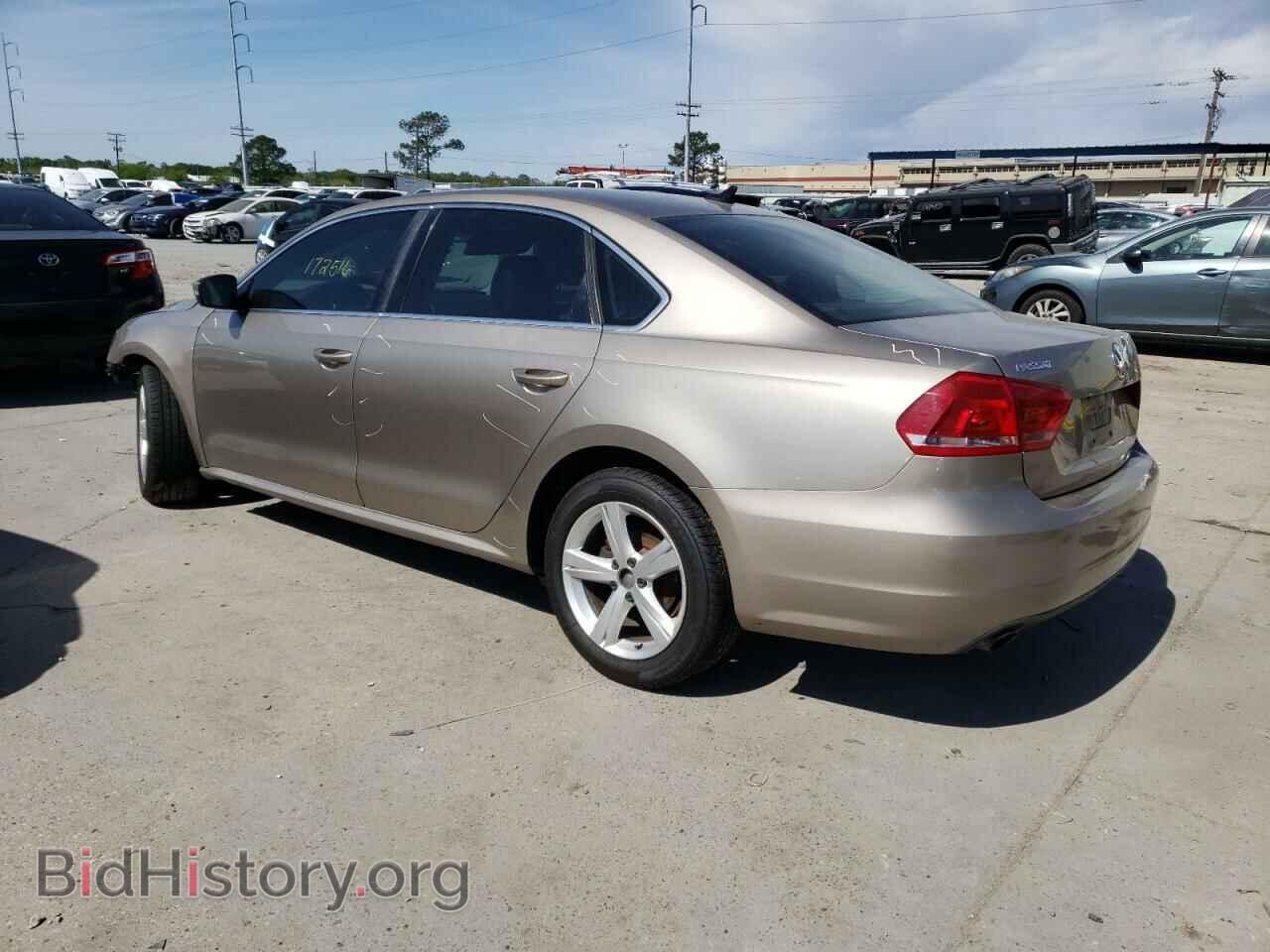 2015 VOLKSWAGEN PASSAT - VIN: 1VWBS7A33FC017528 - Фото 2