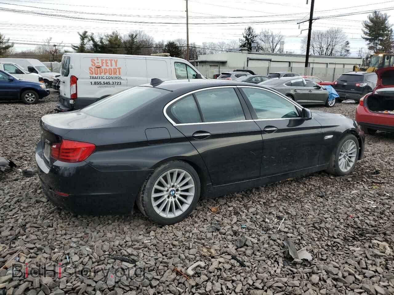 2011 BMW 5 SERIES - VIN: WBAFR1C54BC742025 - Фото 3