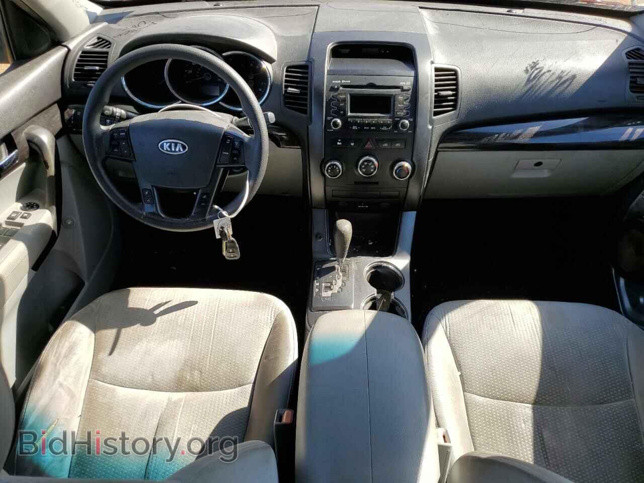 2011 KIA SORENTO - VIN: 5XYKT3A10BG063864 - Photo 8