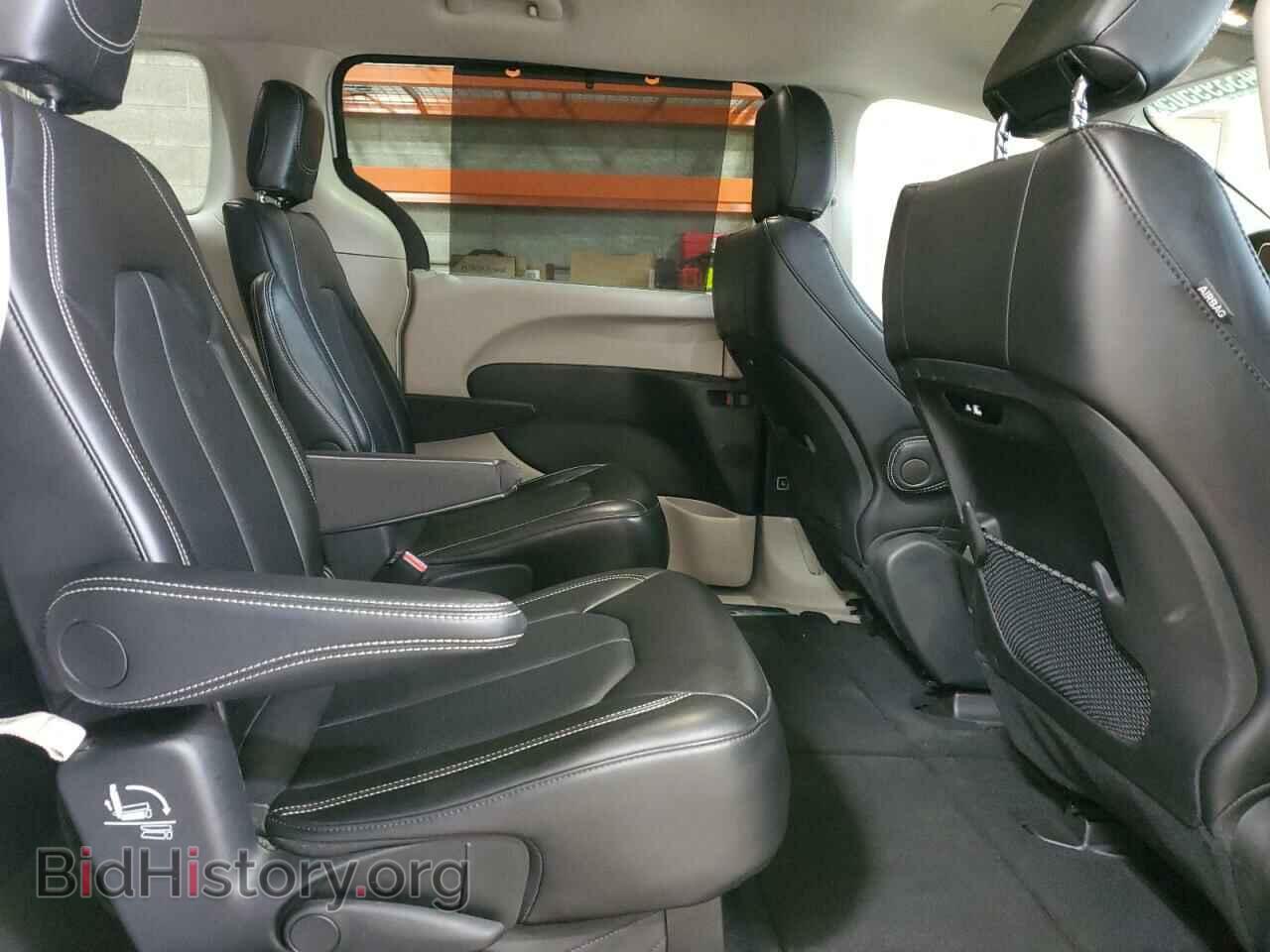 2024 CHRYSLER PACIFICA - VIN: 2C4RC1BG1RR133285 - Фото 11