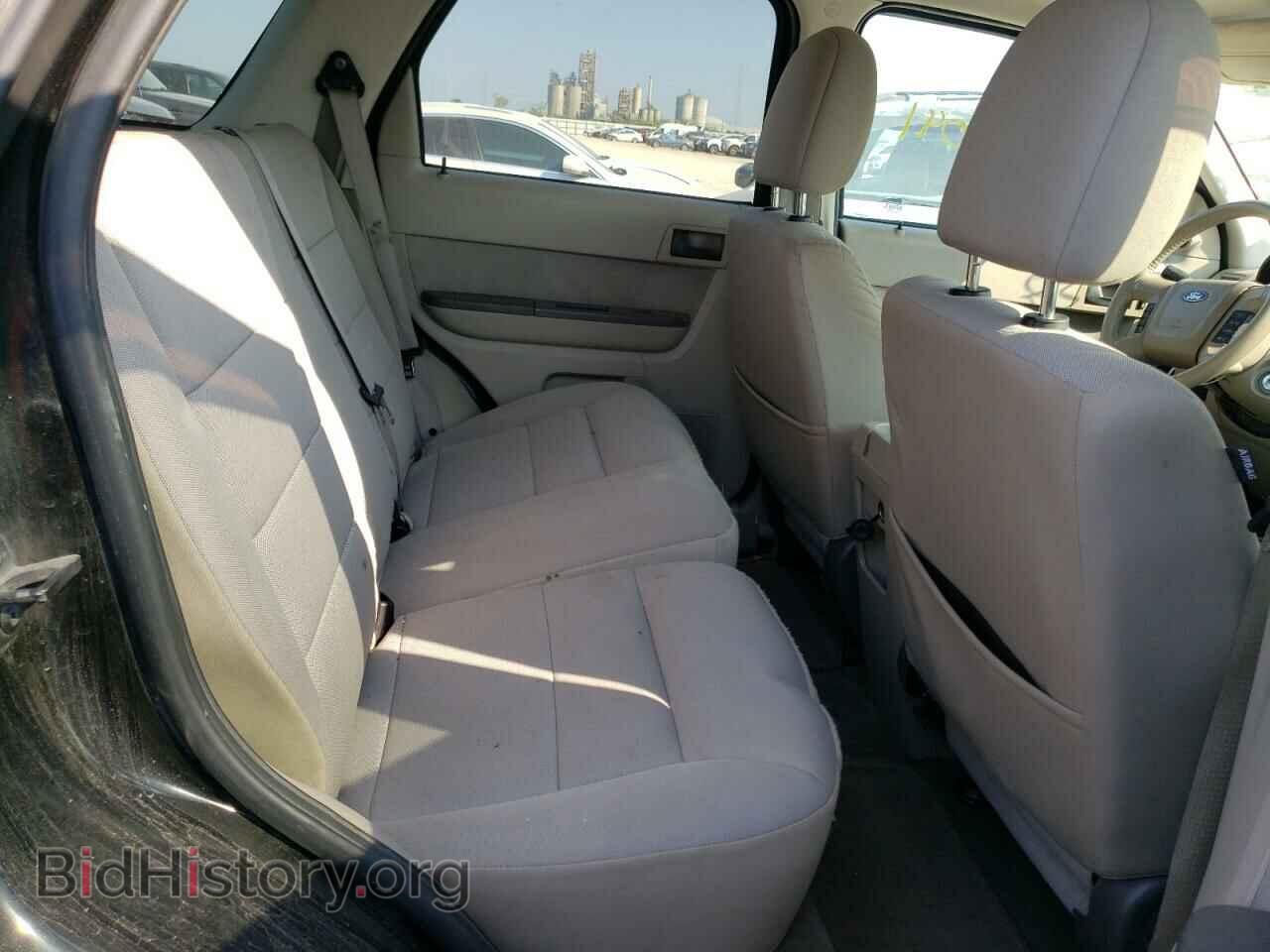 2011 FORD ESCAPE - VIN: 1FMCU0D73BKC50926 - Фото 6
