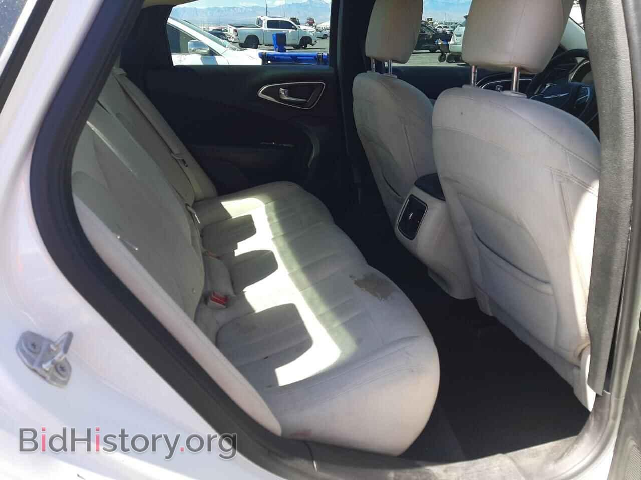2016 CHRYSLER 200 - VIN: 1C3CCCAB5GN121601 - Photo 10