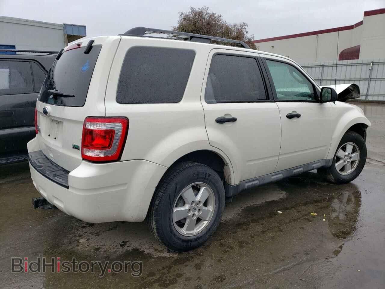 2010 FORD ESCAPE - VIN: 1FMCU0DGXAKD06603 - Фото 3