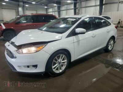2015 Ford FOCUS SE, белый — VIN 1FADP3F28FL384128, Copart