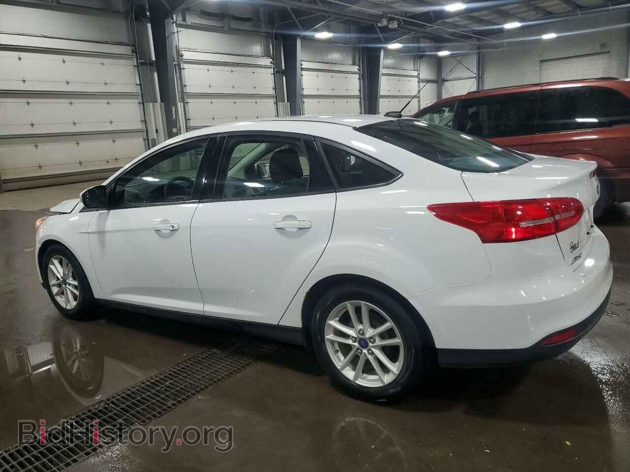 2015 FORD FOCUS - VIN: 1FADP3F28FL384128 - Photo 2