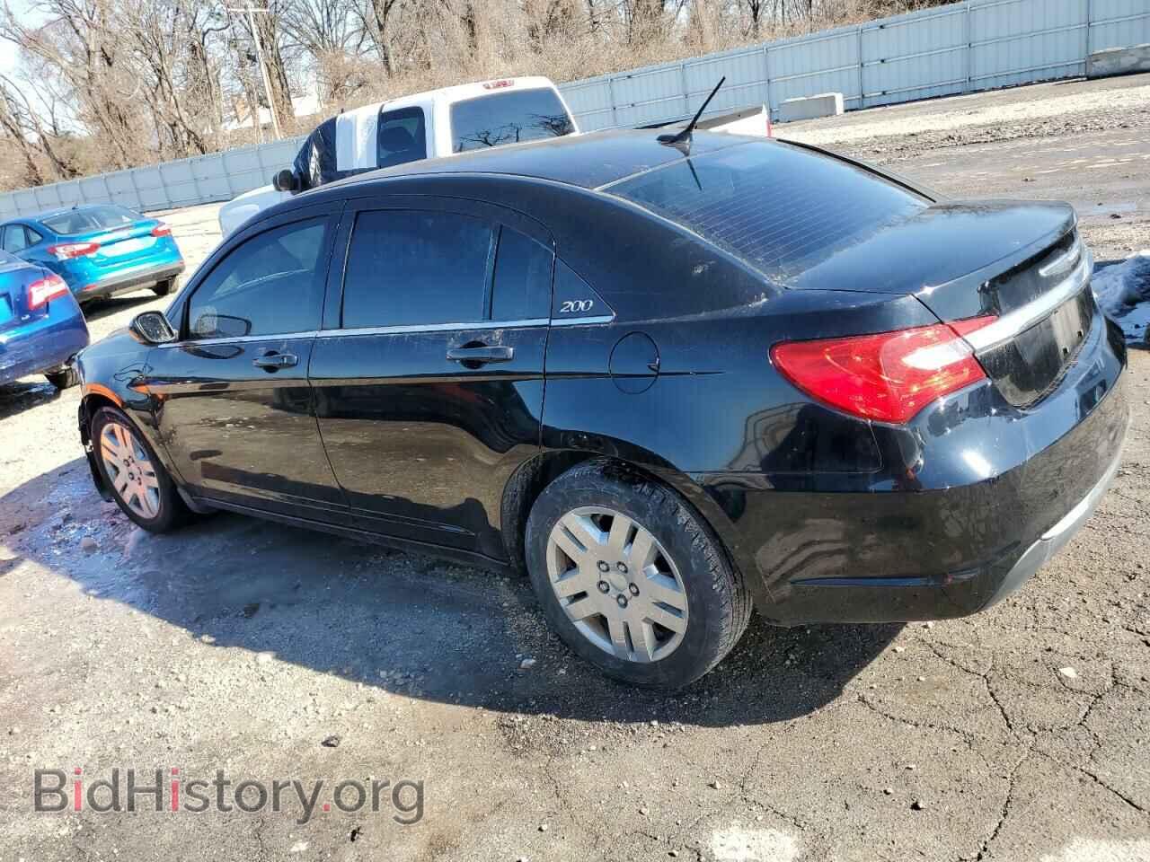 2012 CHRYSLER 200 - VIN: 1C3CCBAB2CN223992 - Photo 2