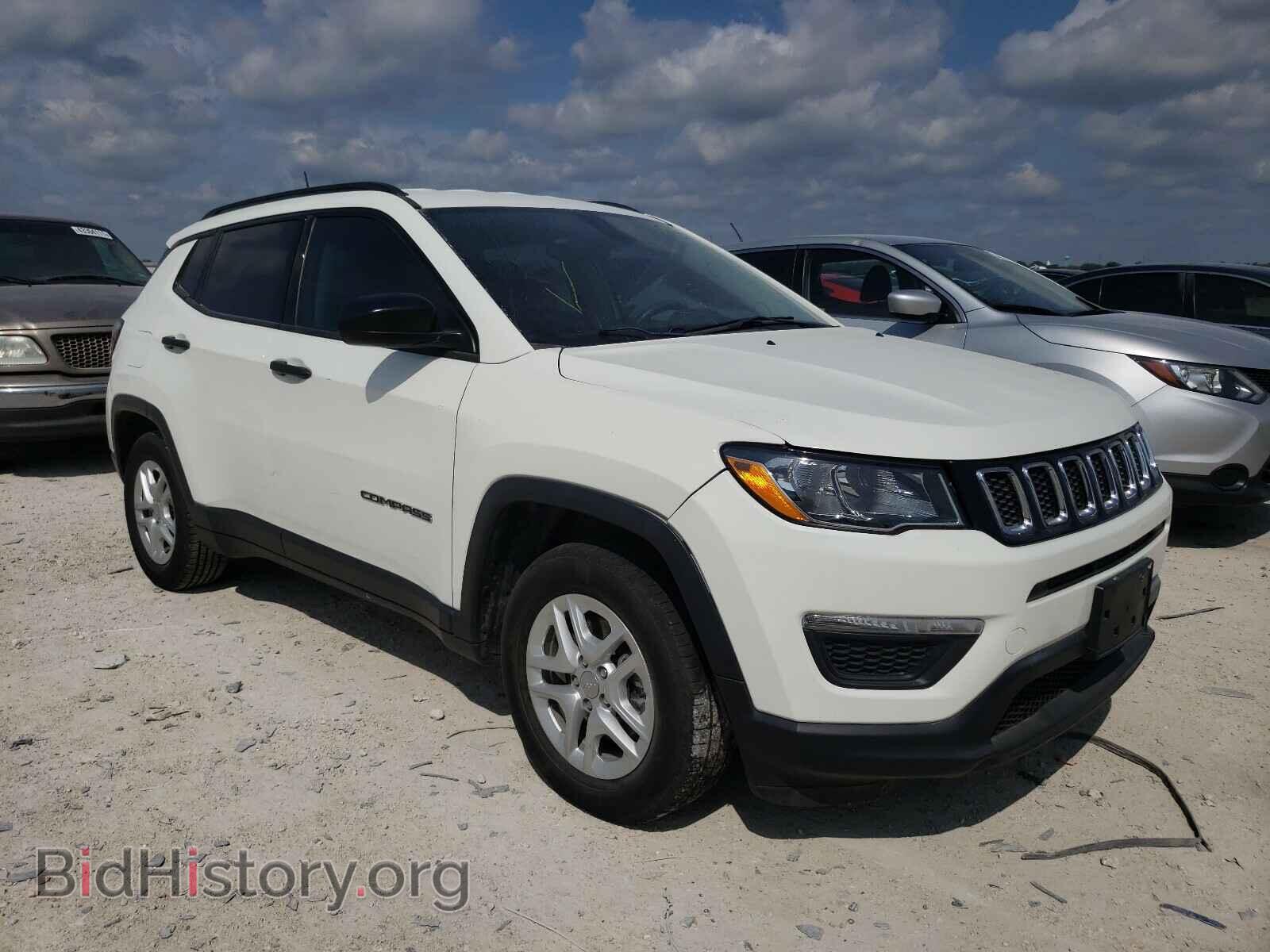 Photo 3C4NJCAB2HT673259 - JEEP COMPASS 2017