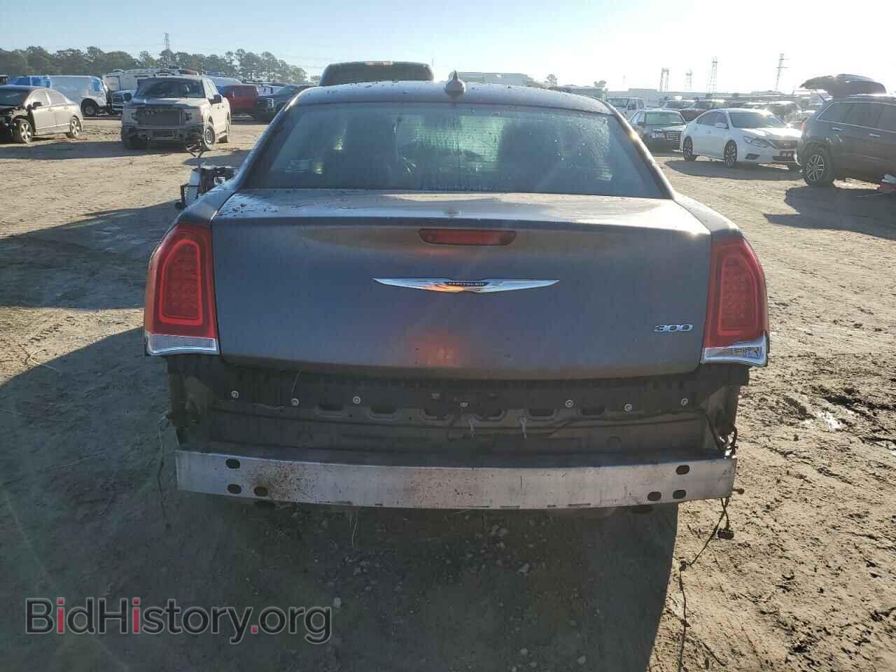 2016 CHRYSLER 300 - VIN: 2C3CCAAG2GH273781 - Фото 6