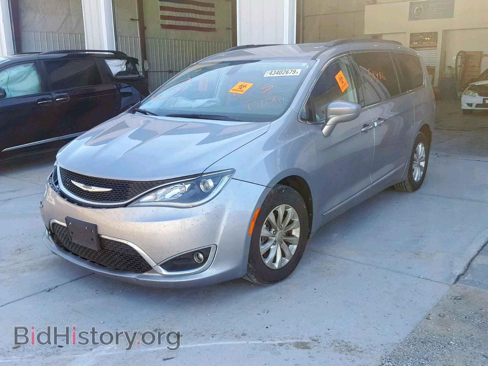 2017 CHRYSLER PACIFICA T - VIN: 2C4RC1BG1HR530106 - Photo 2