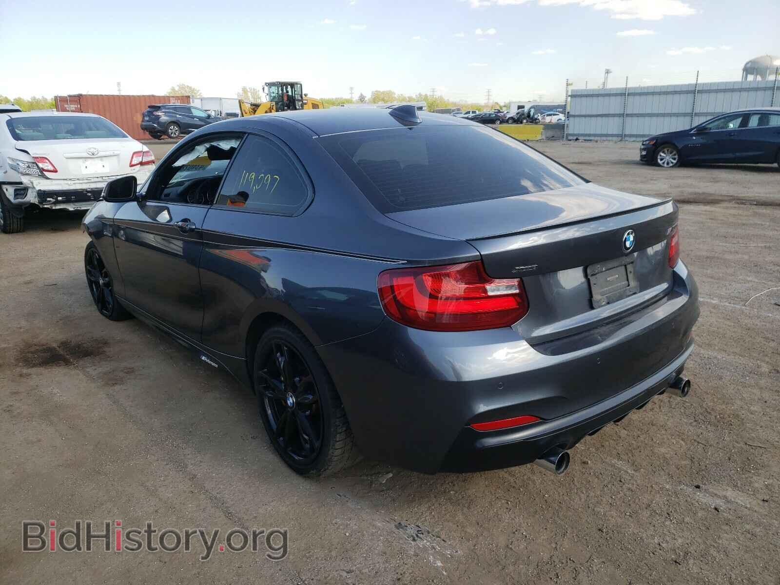 2015 BMW M2 - VIN: WBA1J9C58FV370926 - Фото 3