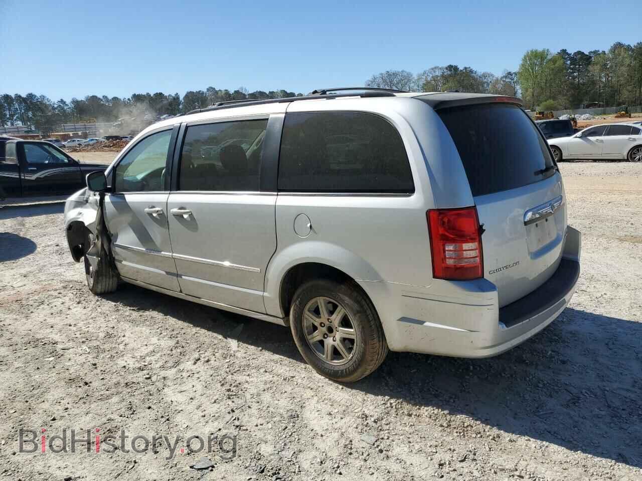2010 CHRYSLER MINIVAN - VIN: 2A4RR5D14AR102755 - Photo 2