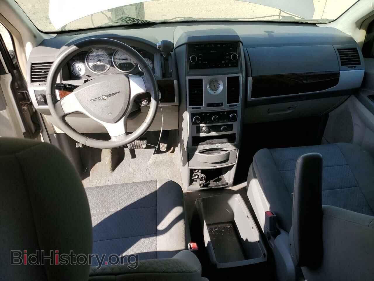 2010 CHRYSLER MINIVAN - VIN: 2A4RR5D14AR102755 - Photo 8