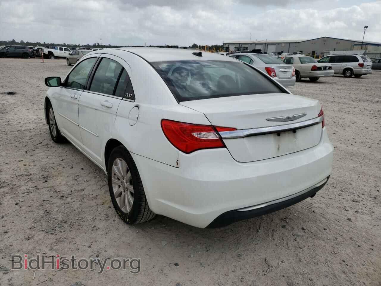 2013 CHRYSLER 200 - VIN: 1C3CCBBB1DN666361 - Фото 3