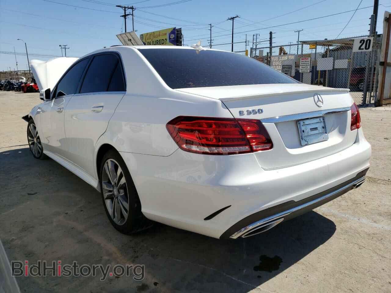 2015 MERCEDES-BENZ E-CLASS - VIN: WDDHF5KB3FB136347 - Фото 2