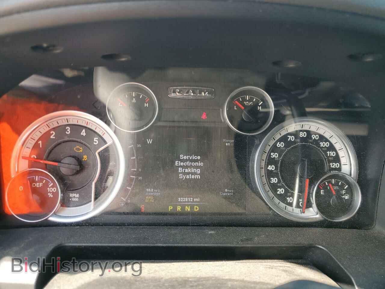 2014 RAM All Models - VIN: 3C63RRHL7EG182568 - Photo 9