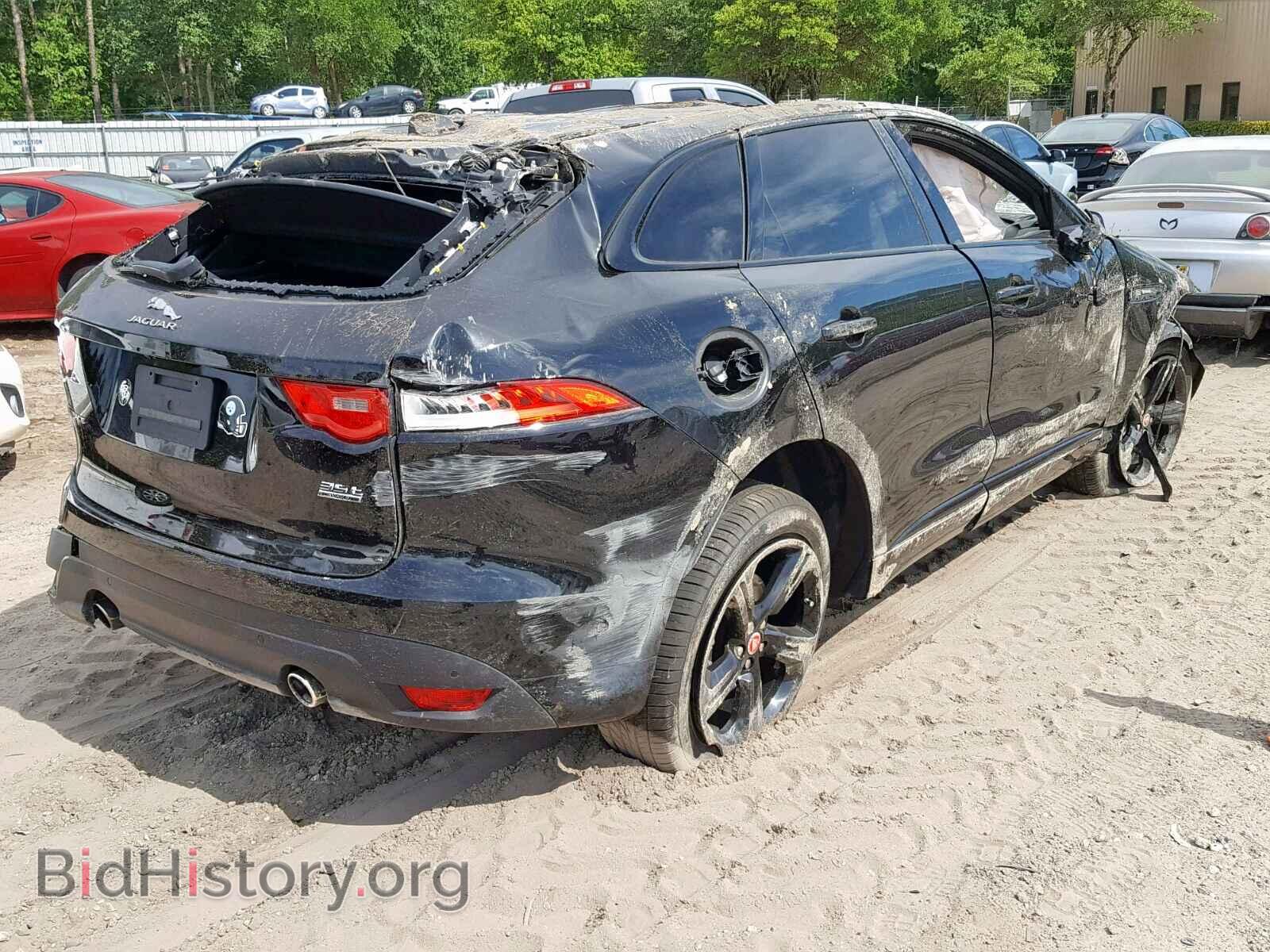 2017 JAGUAR F-PACE R - - VIN: SADCL2BV5HA090538 - Фото 4
